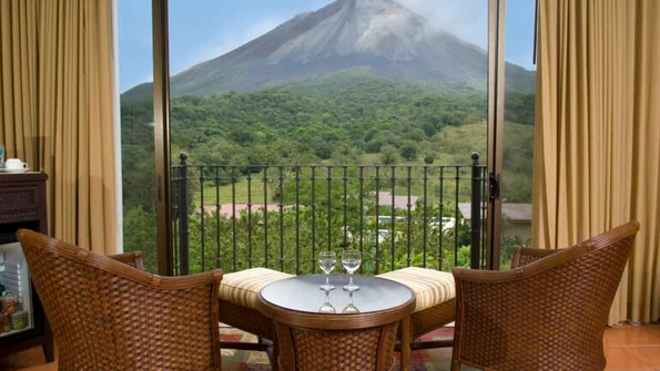 Your Comprehensive Guide to Arenal in Costa Rica