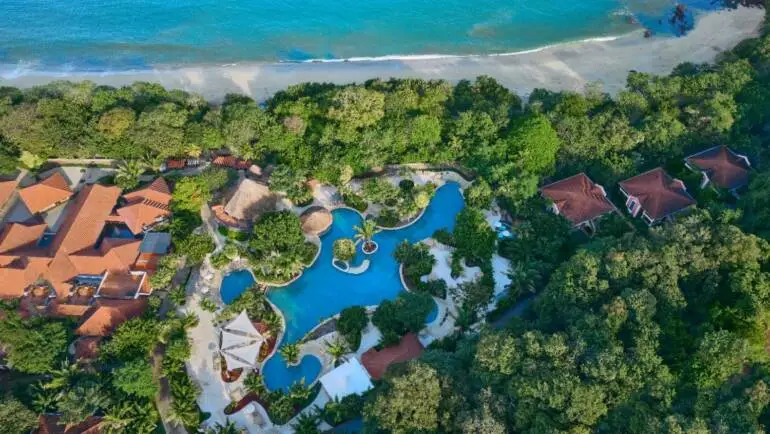 Costa Rica Corporate Retreat: Central Pacific vs Valley